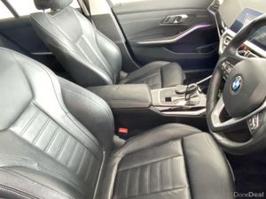 BMW 3-Series 2020 - Image 4