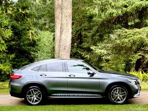 GLC 220D 4-MATIC AMG COUPE * ONLY 93K KMS * - Image 4