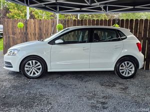Volkswagen Polo 1.2 AUTO - ONLY 49K KMS - Image 4