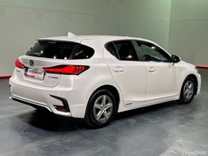 Lexus CT HYBRID 1.8L PETROL AUTOMATIC - REVERSE CA - Image 4