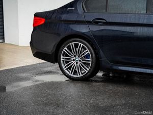 BMW 5-Series 530 E G30 M Sport 4DR Auto - Image 4