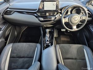 Toyota C-HR ** GR SPORT ** HYBRID ** TRINITY MOTOR - Image 2