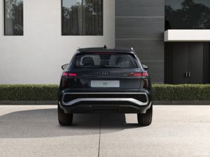 Audi Q3 Q3 SUV S line TDI 110 kW S tronic - Image 3