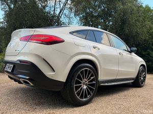 Mercedes-Benz GLE 350 DE 4MATIC COUPE AMG PREMIUM - Image 4