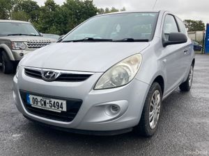 Hyundai i20 1.2 Petrol only 64k miles - Image 2