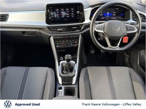Volkswagen T-Roc LIFE 1.0 TSI 110HP *DEEP BLACK ME - Image 2