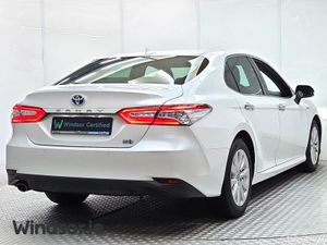 Toyota Camry G 2.5 Hybrid - Image 3