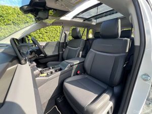 Toyota RAV4 AWD 2.5 HYBRID AUTO ** DELIVERY MILEAG - Image 2