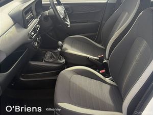 Hyundai i10 CLASSIC 1.0 PRISTINE CONDITION 1 OWNER - Image 4