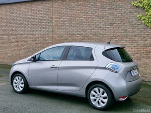 Renault Zoe DYNAMIQUE INTENSE LOW KMS - Image 2