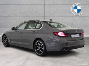 BMW 5-Series 520d SE Saloon - Image 3