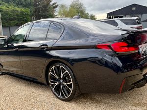 2023 BMW 5-Series 520D M-Sport - Image 4