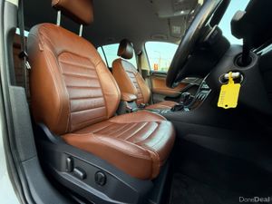 Volkswagen Golf LEATHER SEATS 1.4 TSI FULL TAN LEA - Image 4