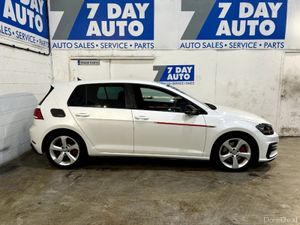 Volkswagen Golf GTI AUTO - Image 3