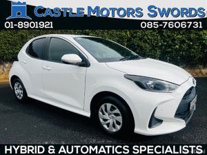 Toyota Yaris 6AA-MXPH10 - Image 2
