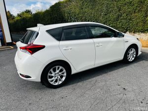 Toyota Auris FINANCE AVAILABLE - Image 4
