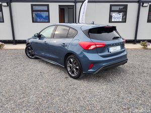 Ford Focus ST-LINE TDCI - Image 4