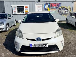 2014 Toyota Prius Hybrid - Image 3