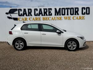 Volkswagen Golf Life 1.0 TSI Mhev 110HP 5 - Image 2