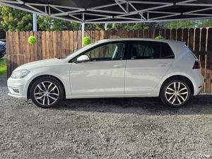 Volkswagen Golf PEARL WHITE - AUTO - HIGHLINE - - Image 4