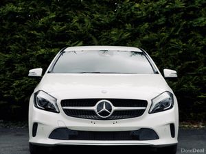 Mercedes Benz A180 2016 | Blind Spot Assist - Image 3