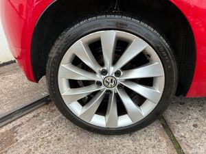 Volkswagen Scirocco 2.0 TDI GT 3DR 140PS - Image 4