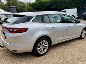 2017 Renault Megane 1.5dci Sport Tourer - Image 4