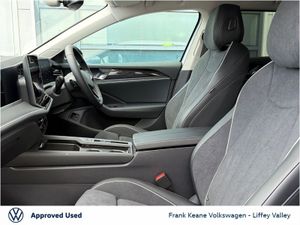 Volkswagen Passat *NEARLY NEW* BUSINESS PHEV 1.5 T - Image 4
