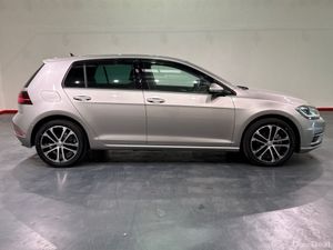 Volkswagen Golf 1.2 AUTOMATIC TSI COMFORT LINE MEI - Image 3