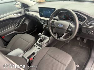 Ford Focus TITANIUM 1.0 ECOBOOST 125BHP PRISTINE C - Image 4