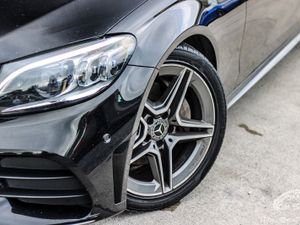 2020 MERCEDES-BENZ C220 AMG LINE - Image 4