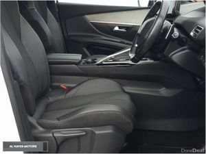Peugeot 5008 **AUTOMATIC**FACELIFT GT 1.5 BLUE HDI - Image 4