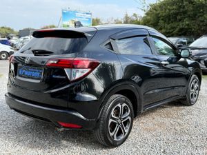 2014 Honda Vezel 1.5 HYBRID AUTO - Image 3