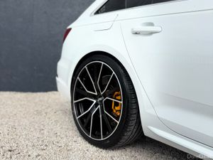 Audi A4 Avante 2.0 TFSi 252ps Quattro Automatic - Image 3