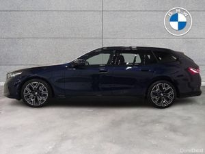BMW 5-Series 550e xDrive M Sport Touring - Image 3