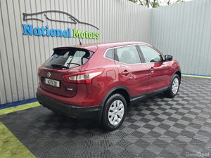 2014 Nissan Qashqai 1.5 Diesel  XE 4DR - Manual - Image 3