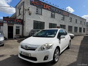 Toyota Auris 2011 Automatic Hybrid - Image 4