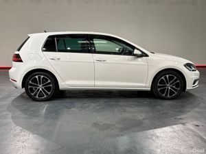 Volkswagen Golf 1.2 AUTOMATIC TSI COMFORT LINE MEI - Image 3