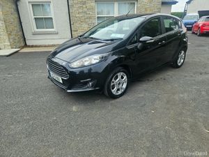 2015 Ford Fiesta 1.25 ZETEC - IDEAL STARTER CAR - Image 3