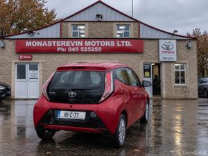 Toyota Aygo *ORIGINAL IRISH CAR*  1.0 X-PLAY 4DR - Image 2