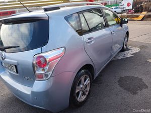 Toyota Verso 2010 - Image 4