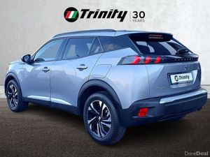 Peugeot 2008 ** ALLURE ** 1.2 PURETECH 100BHP ** T - Image 3