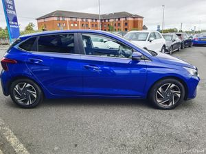 Hyundai i20 DELUXE PLUS 2023 - Image 4