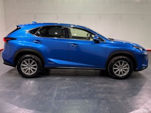 Lexus NX 300H - I PACKAGE - 2.5 HYBRID AUTOMATIC S - Image 3