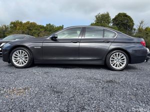 2016 BMW 520 LUXURY AUTO LOW KMS - Image 4
