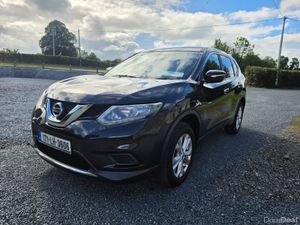 Nissan X-Trail 2017 ( NCT and TAX ) !! - Image 2