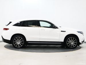 *42* 2022 Mercedes-Benz AMG 4MATIC AMG LINE - Image 3