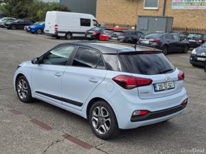 Hyundai i20 1.2 Petrol Deluxe Plus - Image 4