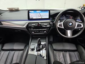 BMW 5-Series 520d M Sport (MHT) - Image 4