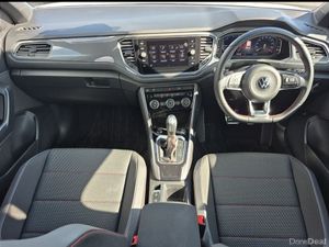 Volkswagen T-Roc ** HIGH SPEC ** STUNNING CAR ** T - Image 2